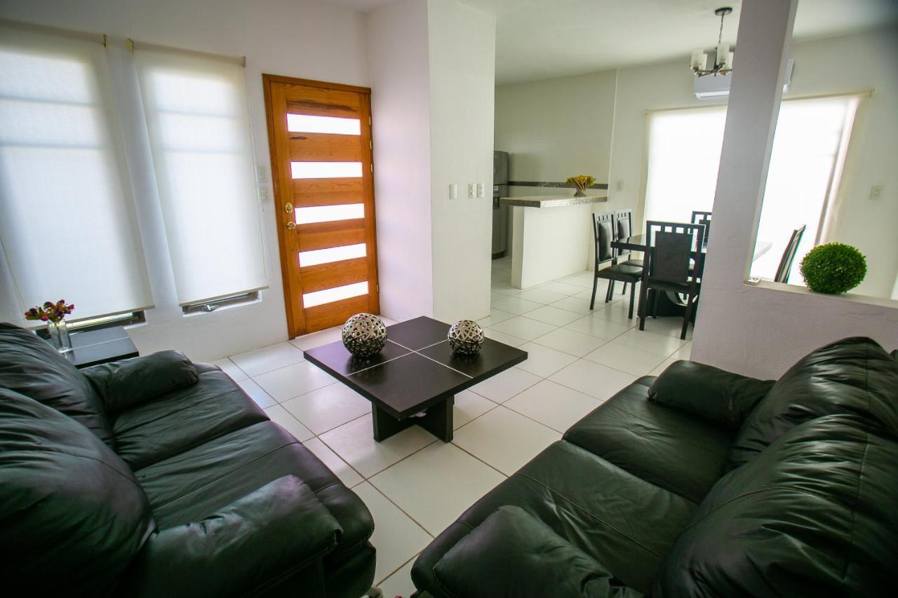 فيلا Casa Moderna En Segura Residencial Hacienda تْشيتومال المظهر الخارجي الصورة